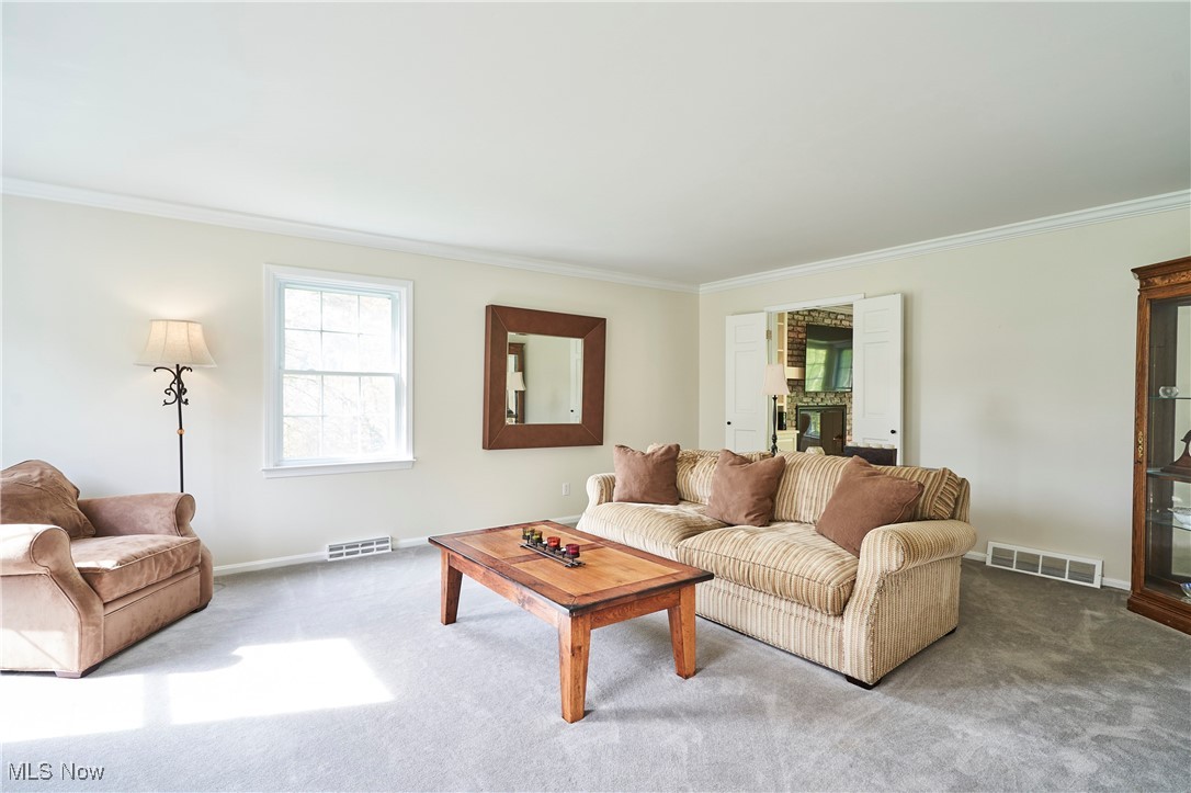 7304 Glastonbury Drive, Hudson, Ohio image 7