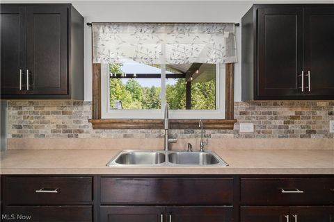 Tiny photo for 6132 Oak Hill Drive, West Farmington, OH 44491 (MLS # 5215130)