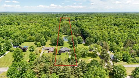 Tiny photo for 6132 Oak Hill Drive, West Farmington, OH 44491 (MLS # 5215130)