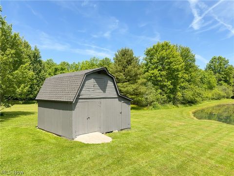 Tiny photo for 6132 Oak Hill Drive, West Farmington, OH 44491 (MLS # 5215130)