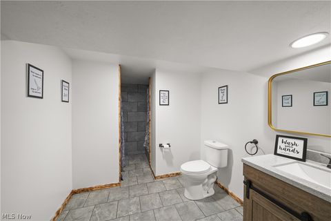 Tiny photo for 6132 Oak Hill Drive, West Farmington, OH 44491 (MLS # 5215130)