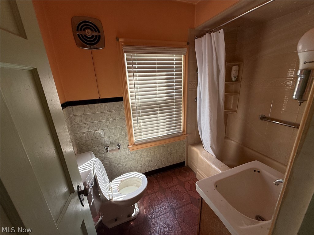 A Scholls Meadowbrook Overloo - Residential