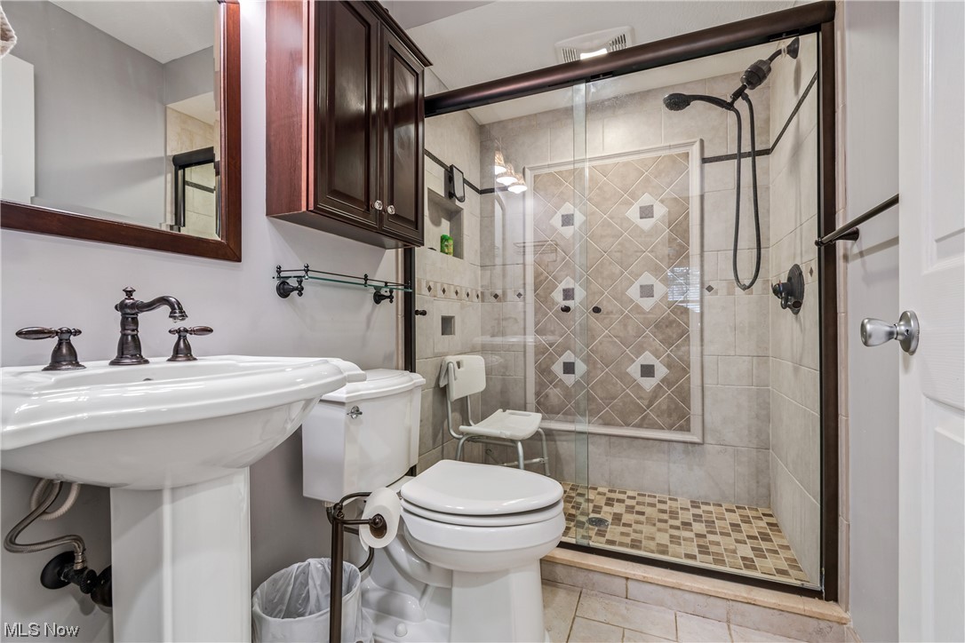 Heslop Morning View 02 - Residential