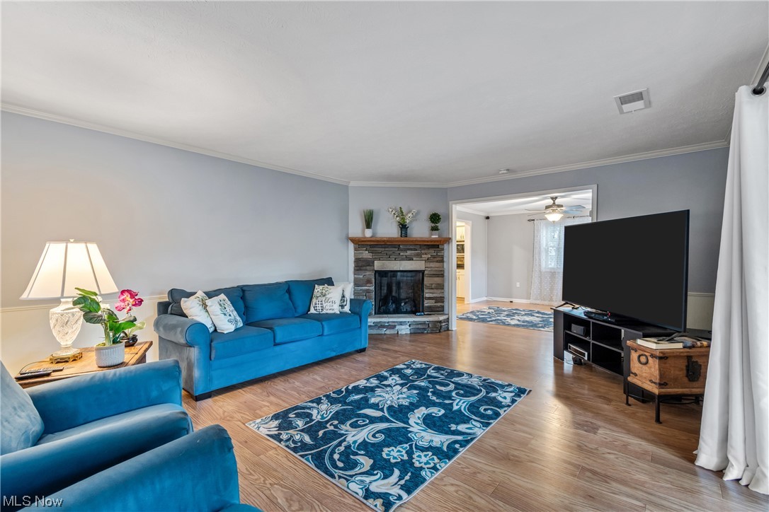 Heslop Morning View 02 - Residential