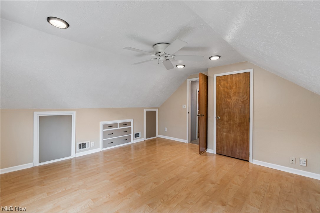 Heslop Morning View 02 - Residential