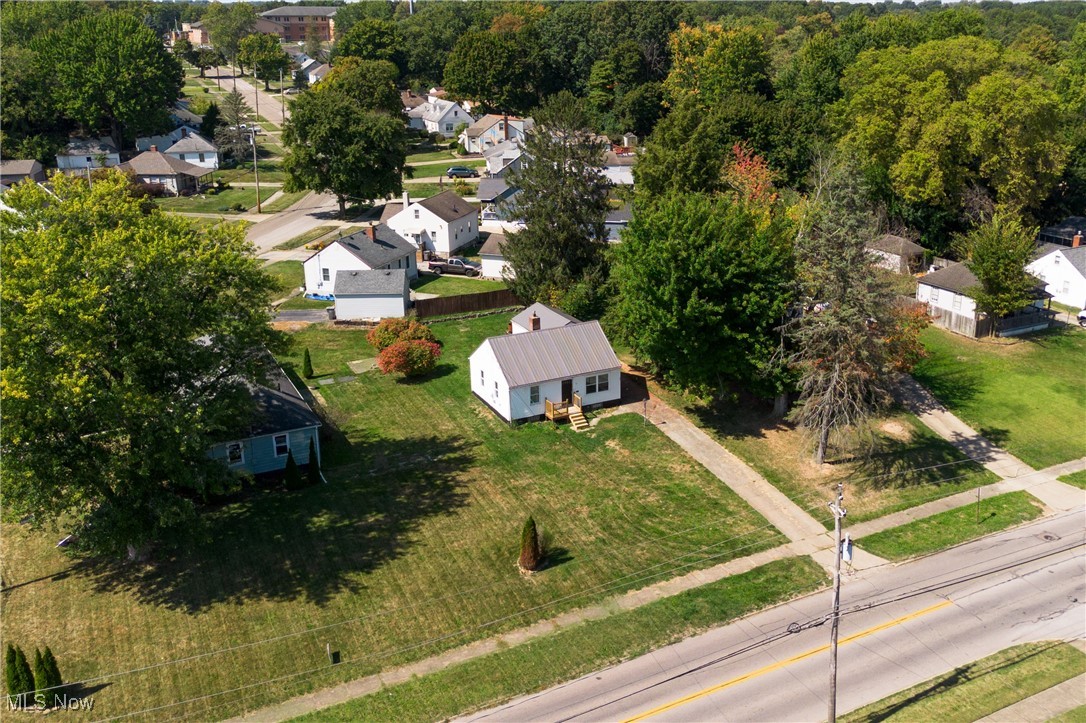 City/Youngstown - Commercial Sale