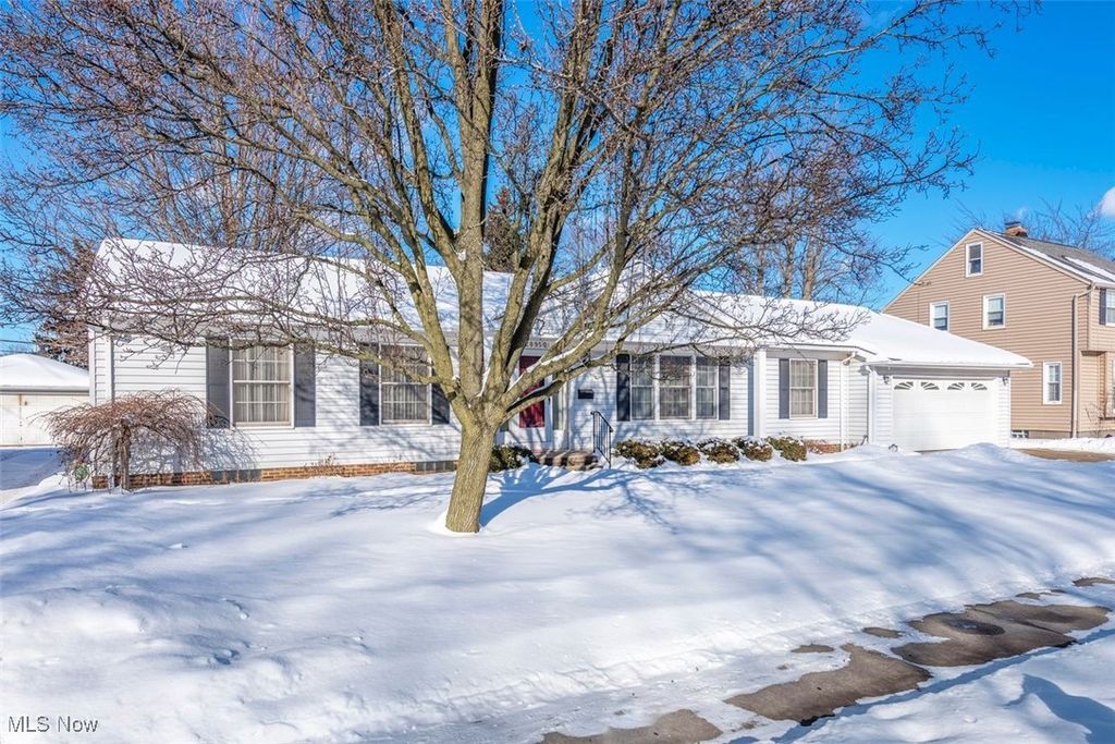 Photo of 20950 Woodstock Avenue, Fairview Park, OH 44126 (MLS # 5184141)