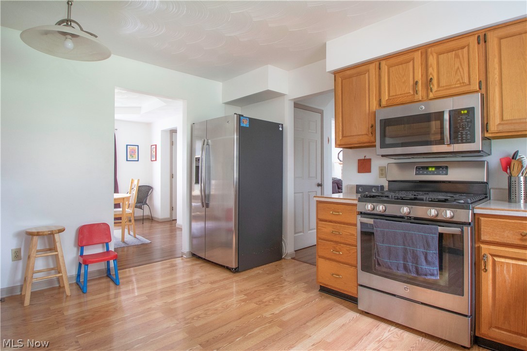 Hill Side 2 - Residential