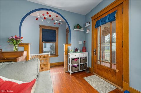 Tiny photo for 123 Harwood Street, Elyria, OH 44035 (MLS # 5187865)