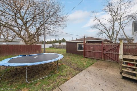 Tiny photo for 123 Harwood Street, Elyria, OH 44035 (MLS # 5187865)