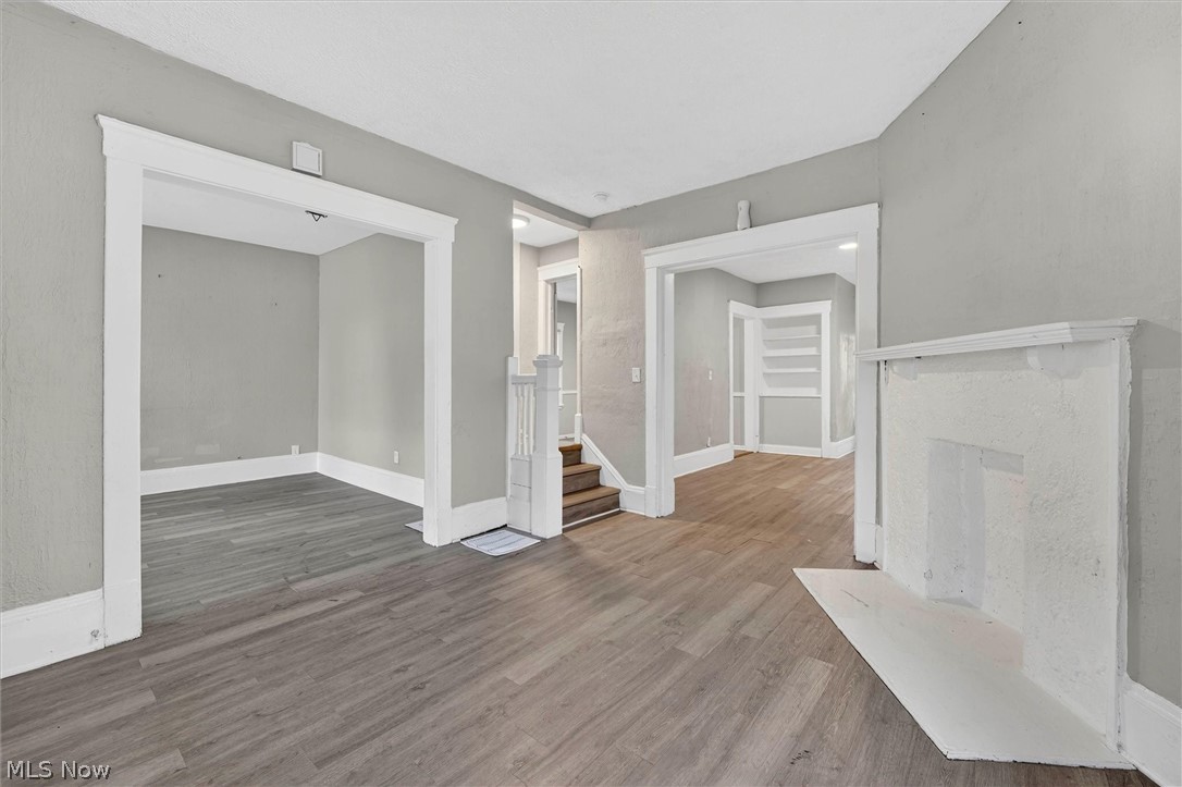 Schutzinger & Hartwicks Sub - Residential Lease