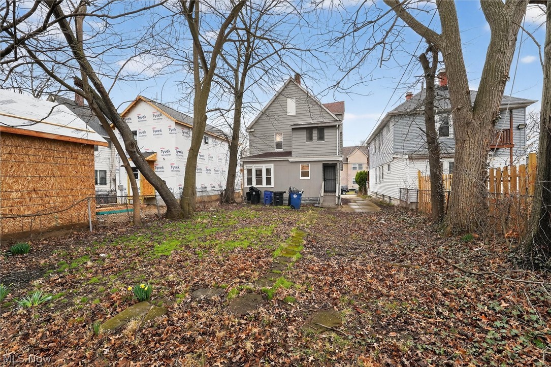 Schutzinger & Hartwicks Sub - Residential Lease