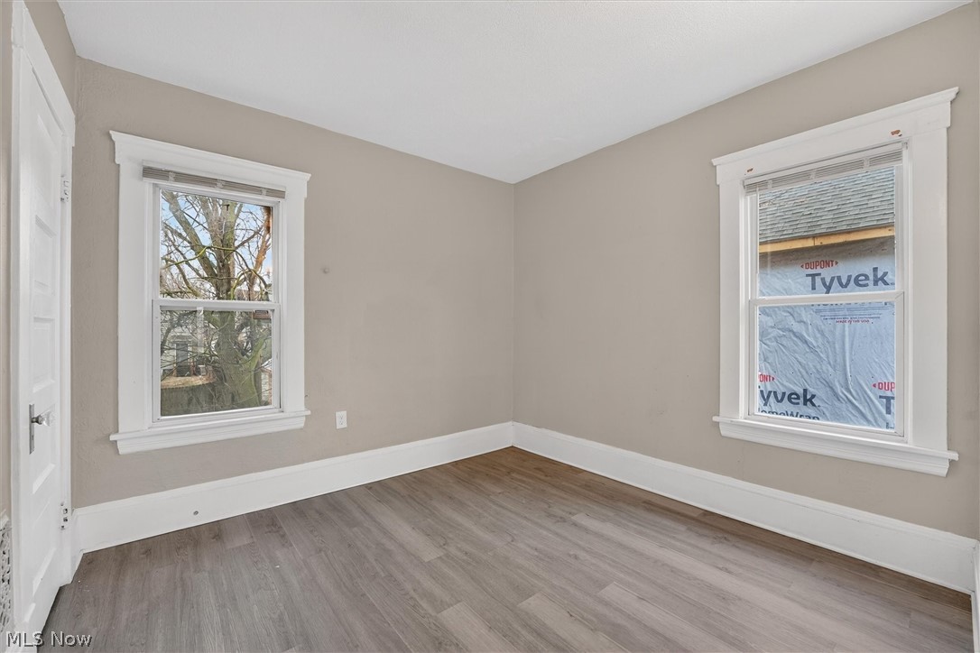 Schutzinger & Hartwicks Sub - Residential Lease