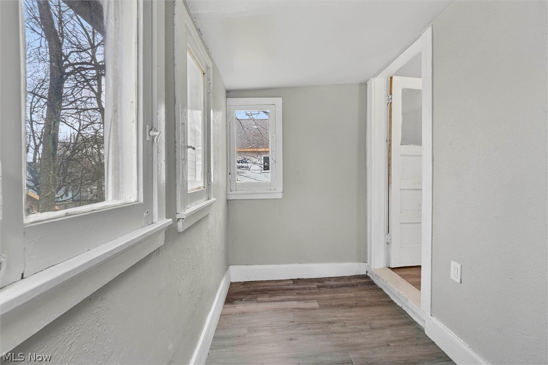 Schutzinger & Hartwicks Sub - Residential Lease