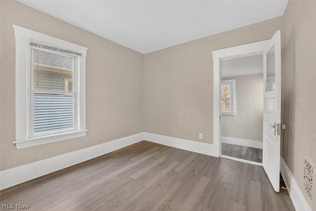 Schutzinger & Hartwicks Sub - Residential Lease