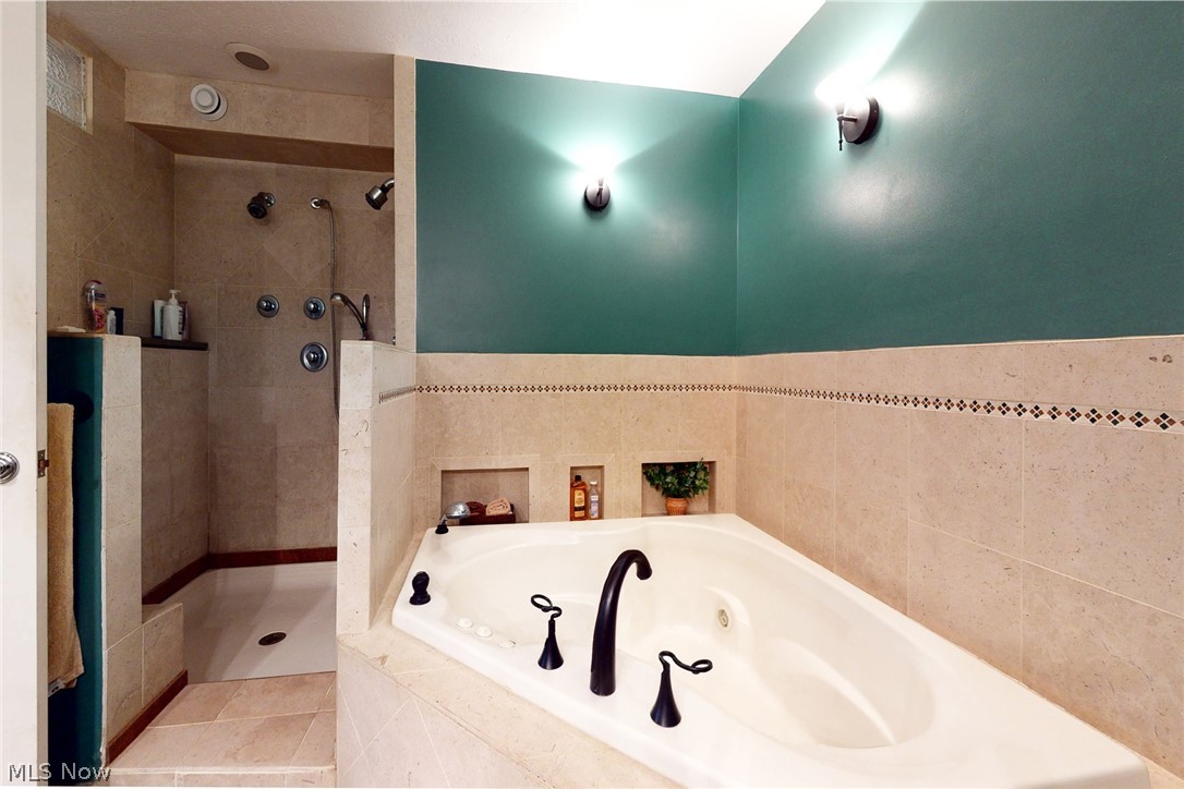 Riverside Gardens - Residential