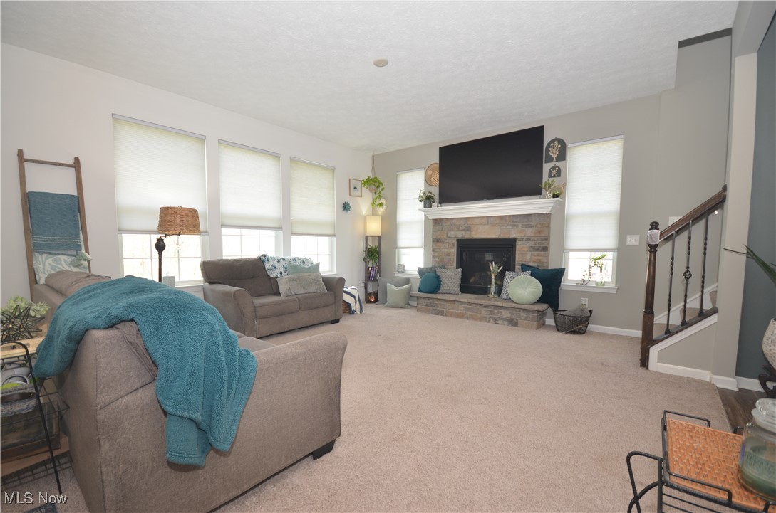 309 Woodside Lane, Tallmadge, Ohio image 7