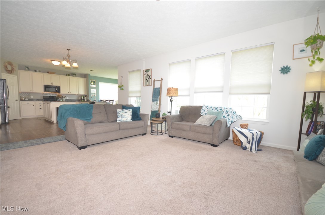 309 Woodside Lane, Tallmadge, Ohio image 10