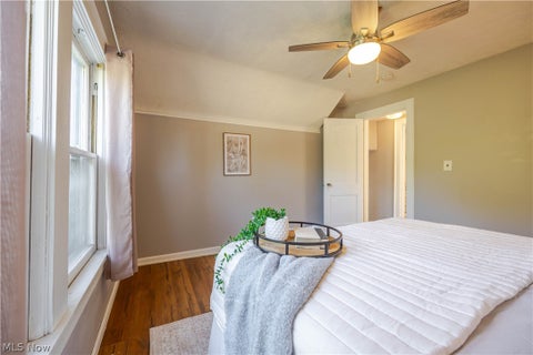 Tiny photo for 1344 Manor Park Avenue, Lakewood, OH 44107 (MLS # 5238066)