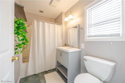 Tiny photo for 1344 Manor Park Avenue, Lakewood, OH 44107 (MLS # 5238066)