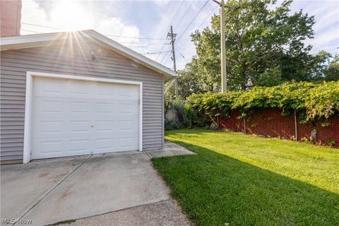 Tiny photo for 1344 Manor Park Avenue, Lakewood, OH 44107 (MLS # 5238066)