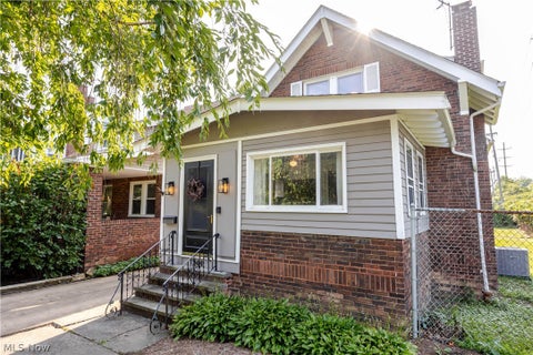 Tiny photo for 1344 Manor Park Avenue, Lakewood, OH 44107 (MLS # 5238066)