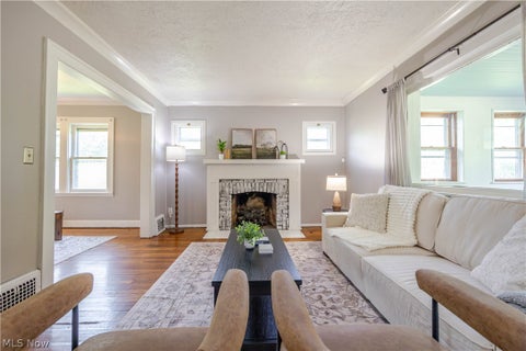 Tiny photo for 1344 Manor Park Avenue, Lakewood, OH 44107 (MLS # 5238066)