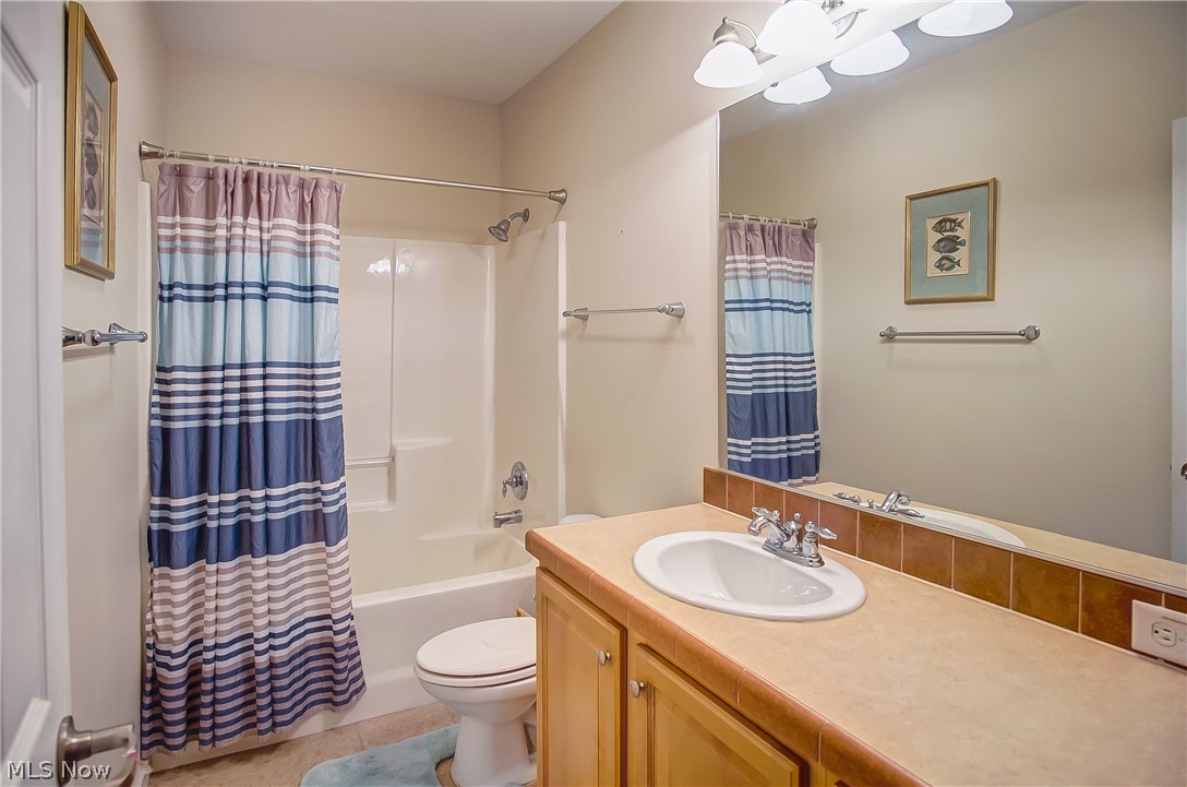 Green At Vista - Residential