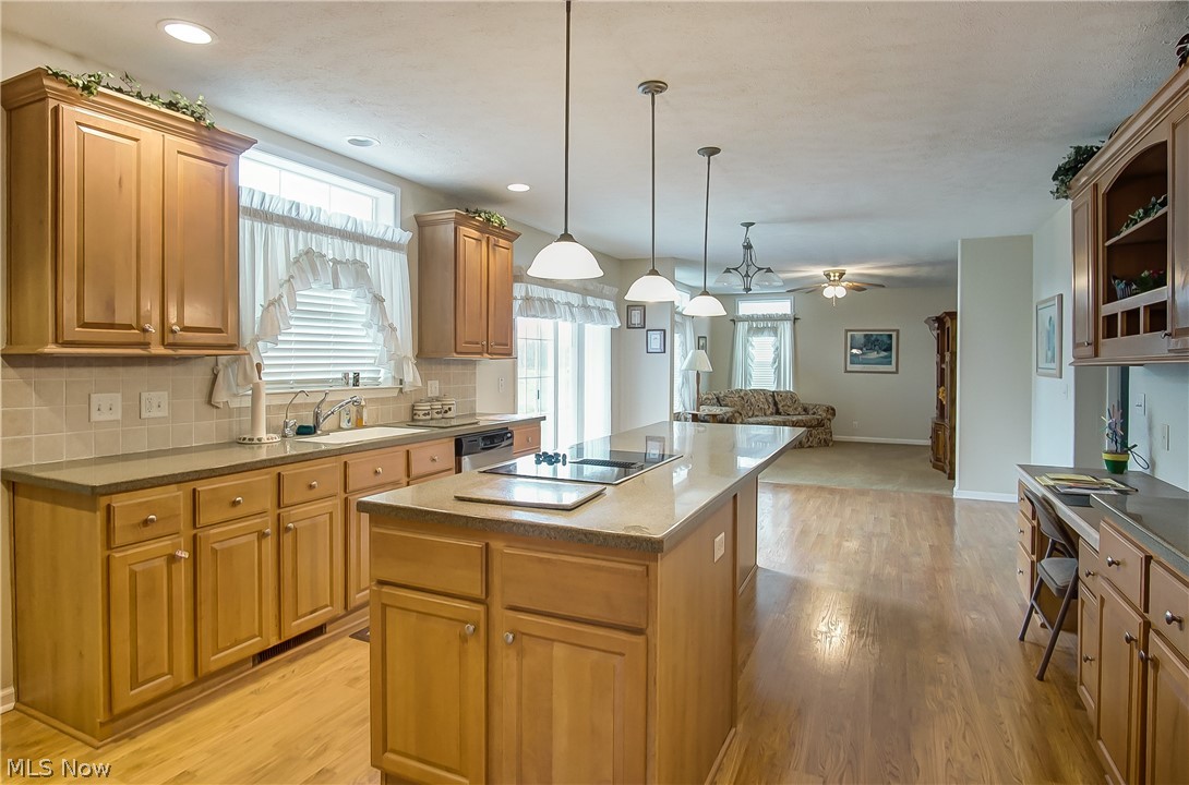 Green At Vista - Residential