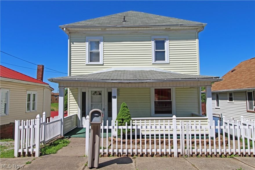 This spacious 3 bedroom home is priced to sell! The kitchen has oak cabinets, new dishwasher, plus a formal dining room. This home also offers a nice size living room and a first floor family room. Call for a tour of this home today!