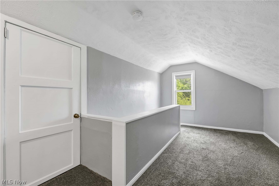 Riverside-Manor - Residential