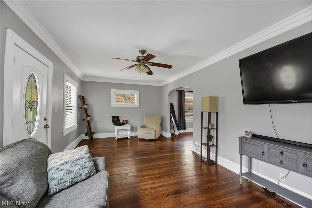 Riverside-Manor - Residential