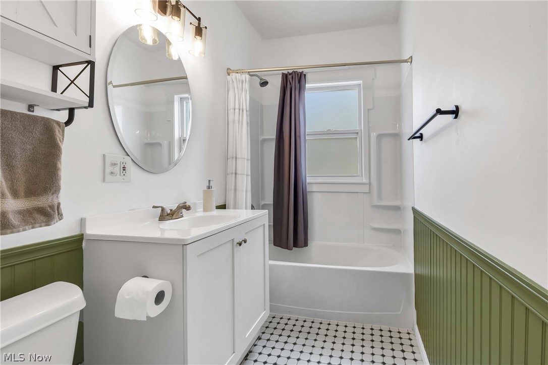 Riverside-Manor - Residential