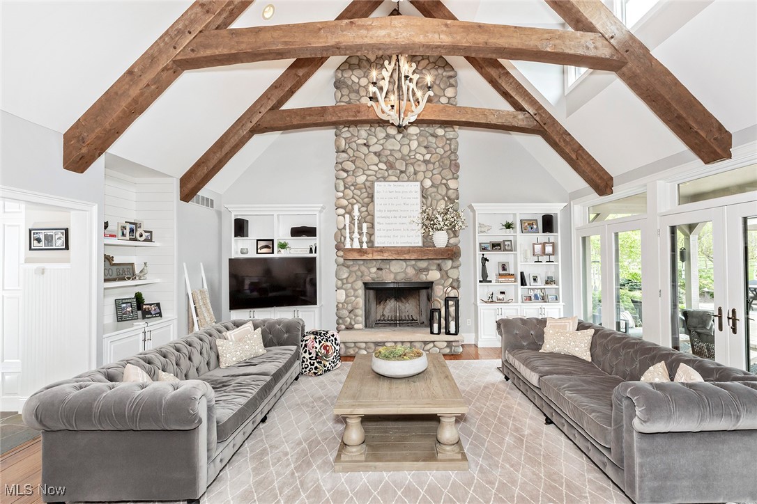 Chagrin Falls, Ohio 44022, United States, 5 Bedrooms Bedrooms, ,7 BathroomsBathrooms,Residential,Active,200504