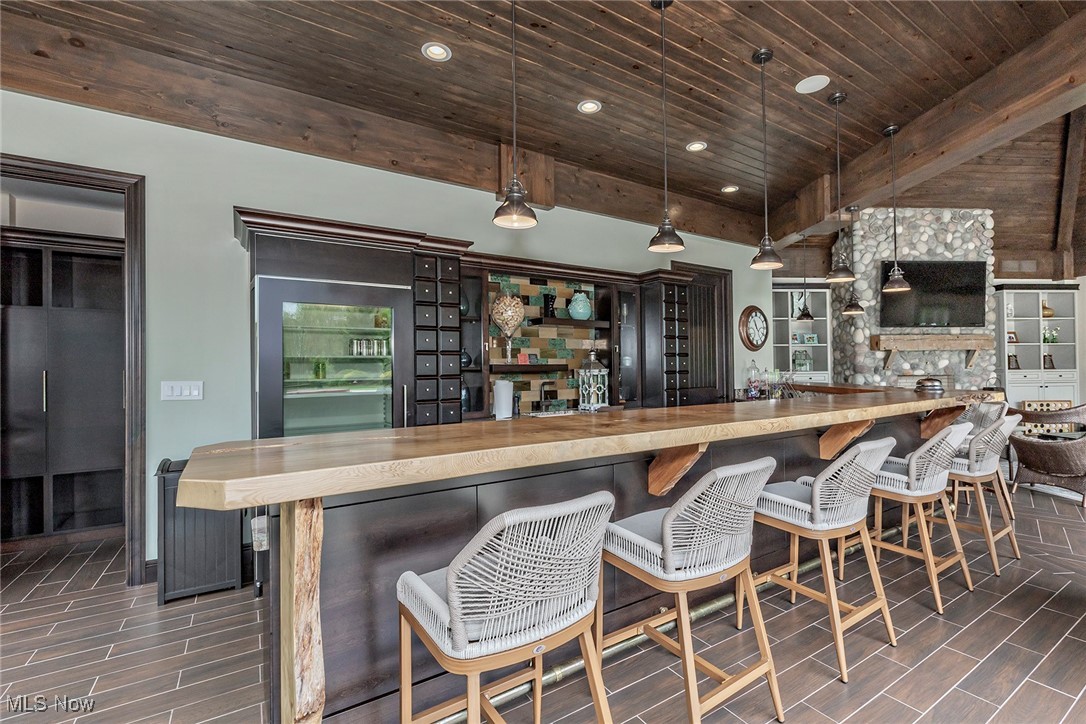 Chagrin Falls, Ohio 44022, United States, 5 Bedrooms Bedrooms, ,7 BathroomsBathrooms,Residential,Active,200504