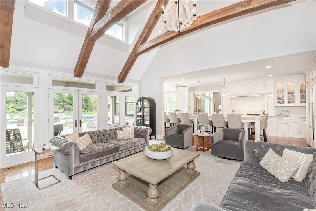 Chagrin Falls, Ohio 44022, United States, 5 Bedrooms Bedrooms, ,7 BathroomsBathrooms,Residential,Active,200504