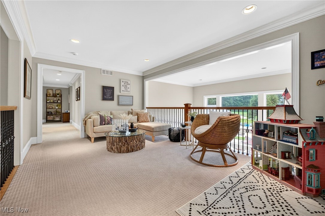 Chagrin Falls, Ohio 44022, United States, 5 Bedrooms Bedrooms, ,7 BathroomsBathrooms,Residential,Active,200504