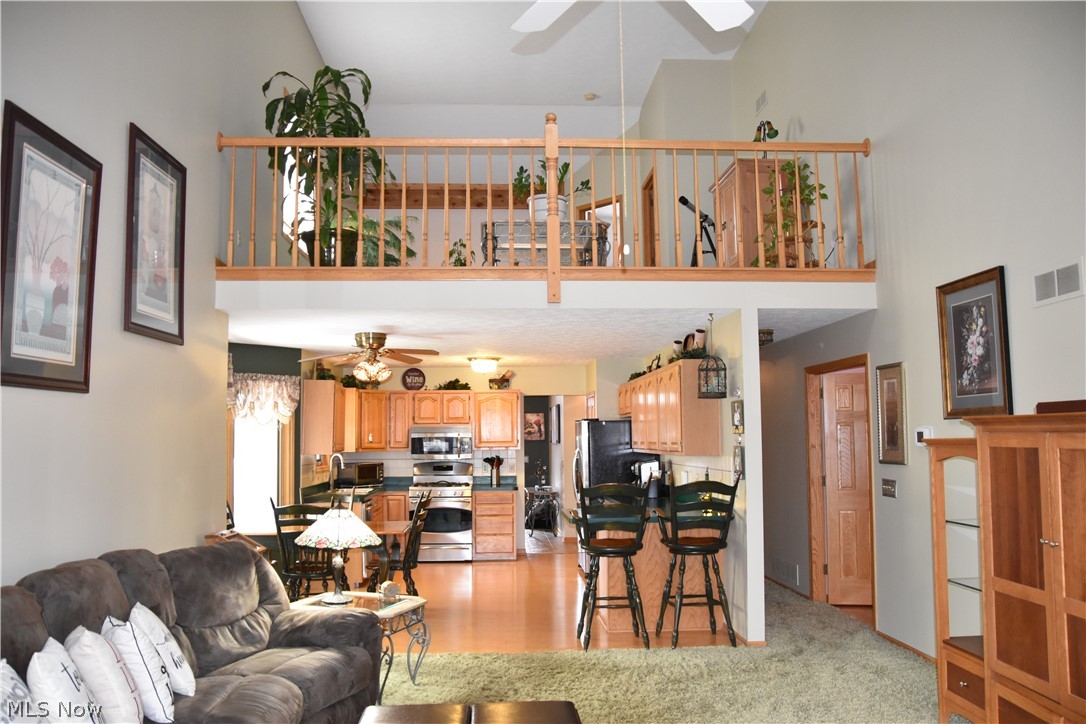 Serenity Hollow Clstr Hm - Residential