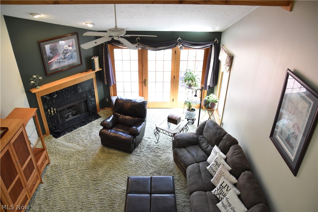 Serenity Hollow Clstr Hm - Residential