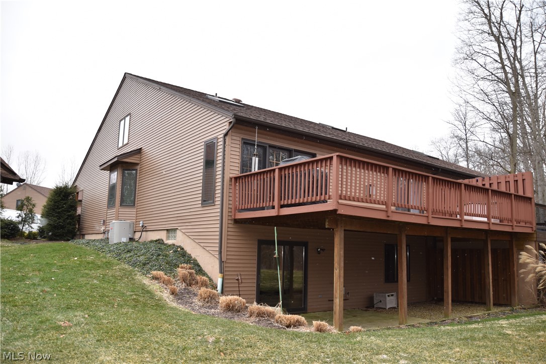 Serenity Hollow Clstr Hm - Residential