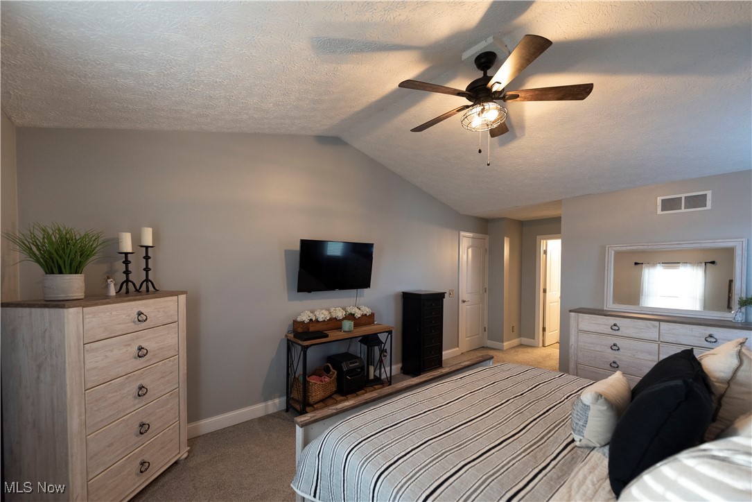 10957 Mogadore Avenue, Uniontown, Ohio image 25