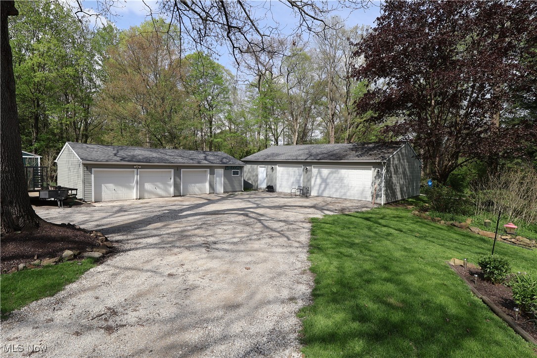 1851 Bears Den Road, Youngstown, Ohio image 5