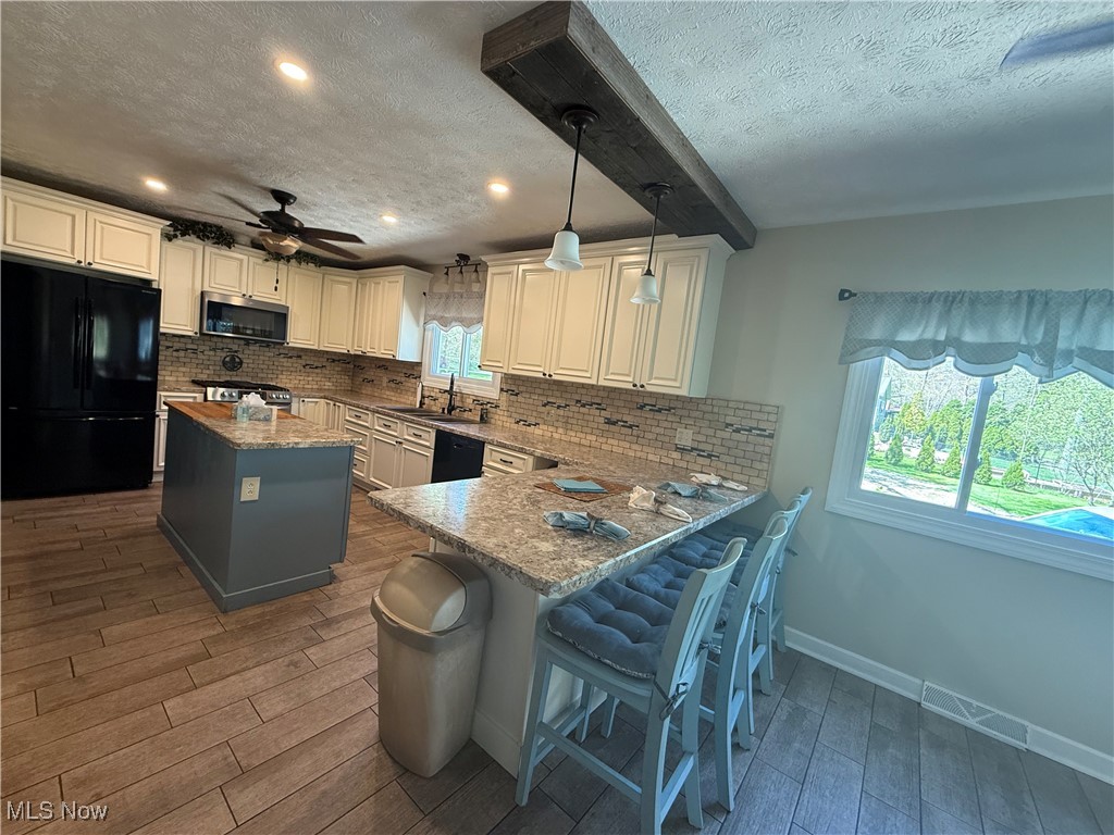 1851 Bears Den Road, Youngstown, Ohio image 6