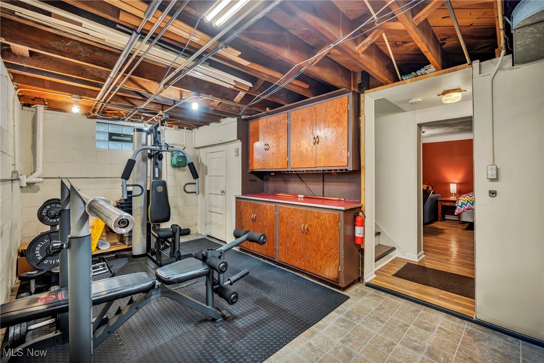 3475 Clague Road, North Olmsted, Ohio image 34