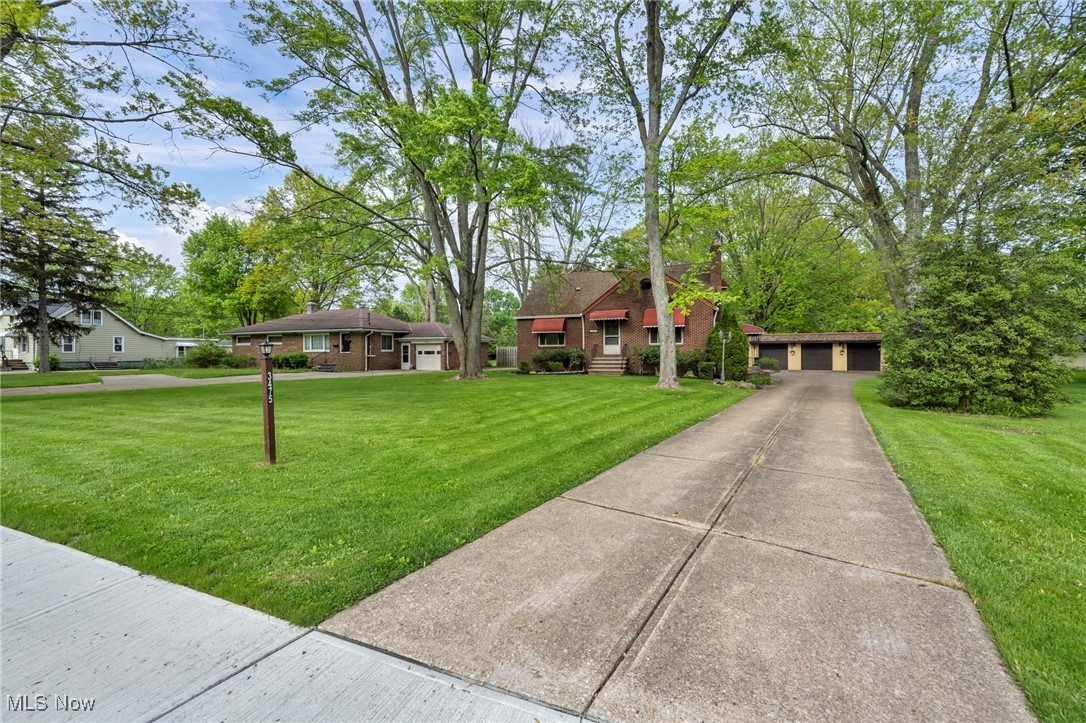 3475 Clague Road