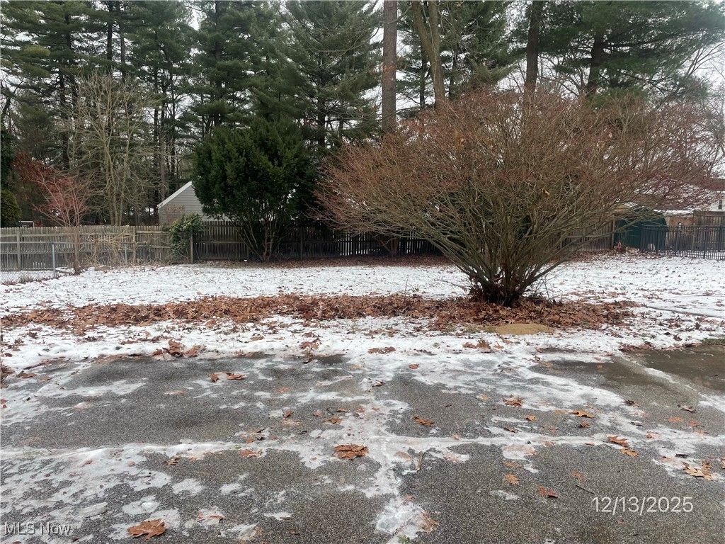 Photo of 3809 N Glenridge Road, Green, OH 44319 (MLS # 5177564)