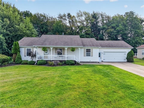 Homes For Sale - 5414 Carlson Lane<br/> Ashtabula, OH 44004