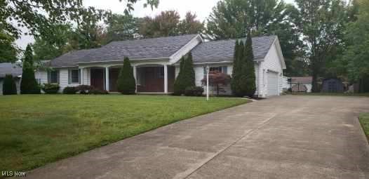 This is an immaculate home. Loved and well kept. Ready to move into. The deck is composite wood and11x15 and 6x9. The brick patio is 11x12.10 The master bedroom has 2 closets and 2 sinks.
EXTRA lot to the east is available for $25k