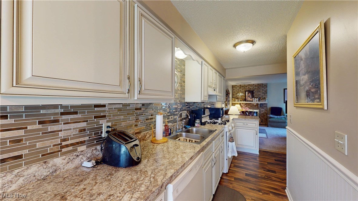 West Blvd Condo - Residential