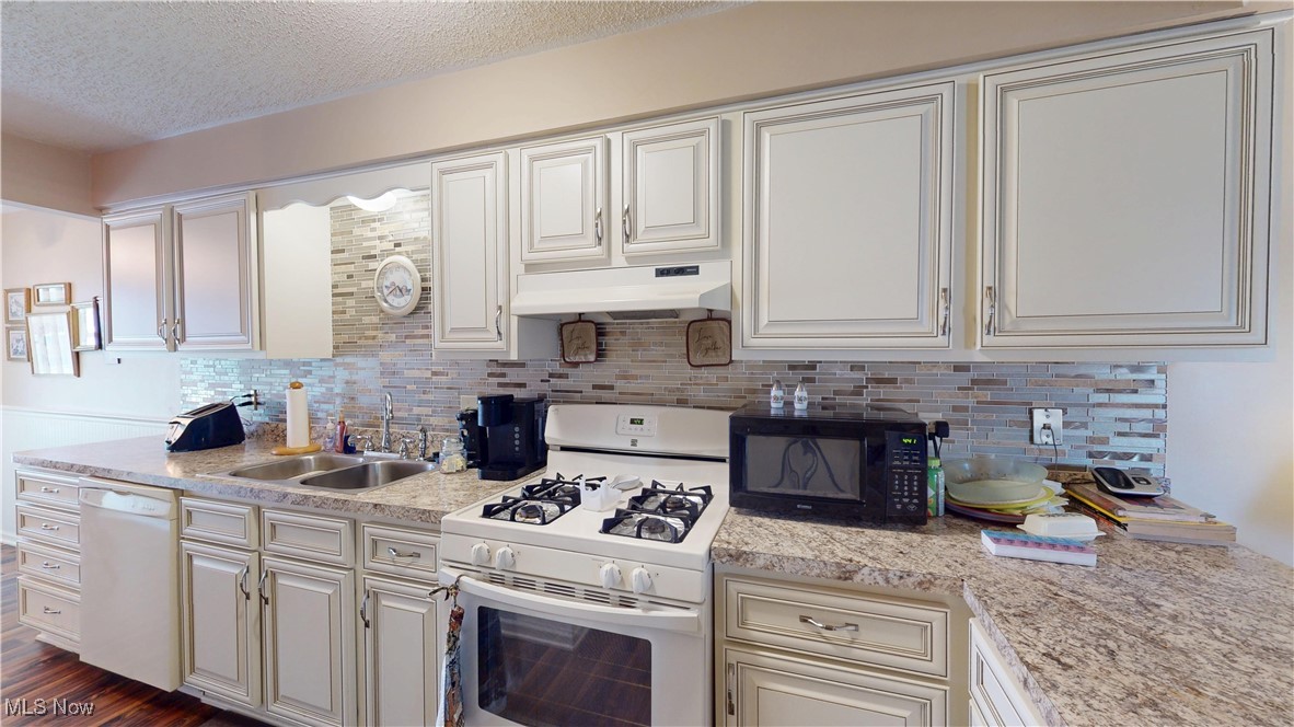 West Blvd Condo - Residential